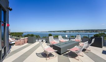 1201 N ROYAL St 214, Alexandria, VA 22314