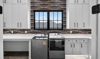 7346 Lake Point Cir, Benton, AR 72019