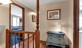 230 Schimwood Ct, Amherst, NY 14068