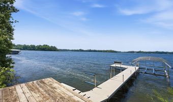 1834 Petes Point Ln SW, Alexandria, MN 56308