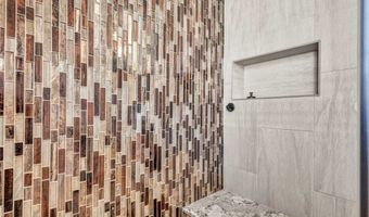 10520 Maystar Ln, Las Vegas, NV 89135