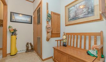 1301 Wood Duck Rd, Arnolds Park, IA 51331