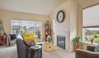3728 SUNRISE HILLS Dr, Cheyenne, WY 82009