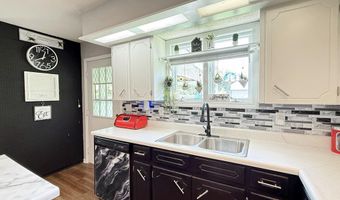 100 N Hickory St, Appleton City, MO 64724