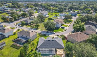 123 EVERGREEN Dr, Auburndale, FL 33823