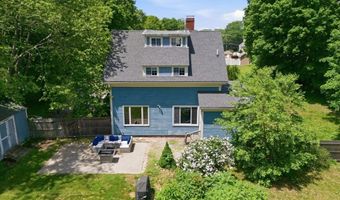 207 Dodge St, Beverly, MA 01915