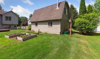 4170 Riverview Dr, Alma, MI 48801