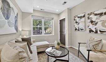 2016 4TH St NE 1, Washington, DC 20002