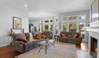 900 Cypress Point Loop, Ashland, OR 97520