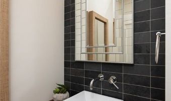 497 W Rutherford St, Athens, GA 30606