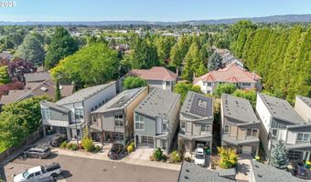 782 NW PEBBLESTONE Ln, Beaverton, OR 97006