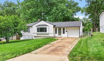 9557 Cantwell Dr, Affton, MO 63123
