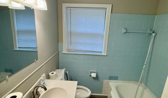 318 Spring St, Athens, AL 35611