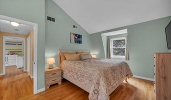 7 Beechwood Cir, Cromwell, CT 06416
