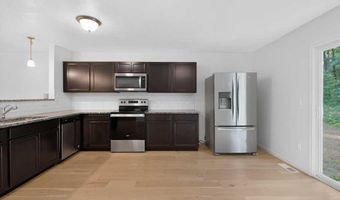 3828 Ryan Woods Cir, Allegan, MI 49010