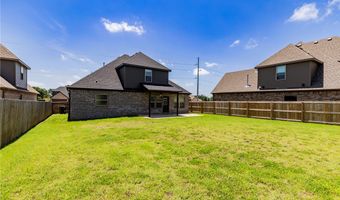 1930 Lordsburg Ct, Bentonville, AR 72713