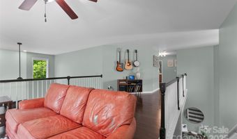 8 Secrest Dr, Arden, NC 28704