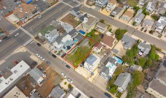 221 11th St, Beach Haven, NJ 08008