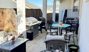 627 Wedge Ln, Fernley, NV 89408