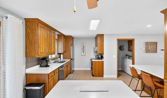 2615 N MILLBROOK Rd, Appleton, WI 54914