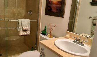 19900 E Country Club Dr 812, Aventura, FL 33180