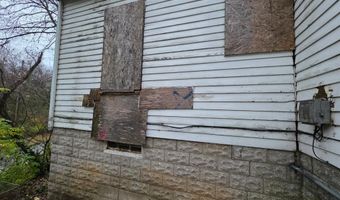 2701 Viewland St, Alton, IL 62002