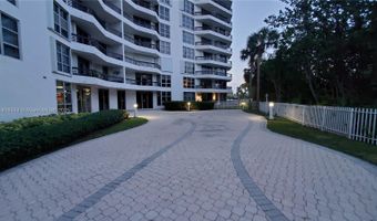 3400 NE 192nd St 510, Aventura, FL 33180