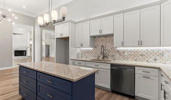209 Carriage Hill Ln, Heath, TX 75032