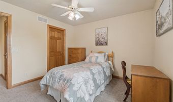 2917 E FALLCREEK Ln, Appleton, WI 54913