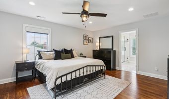 15 Wondy Way, Danbury, CT 06811