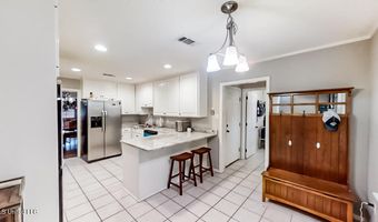 136 Westlake Dr, Brandon, MS 39047