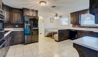 75 Selma St, Cranston, RI 02920