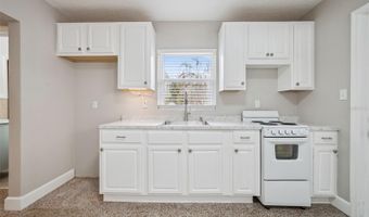2513 MUSSELWHITE Ave, Orlando, FL 32804