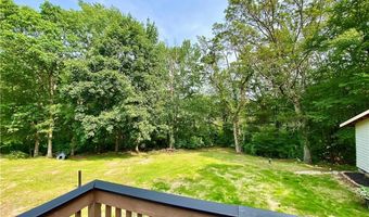 562 Buck Hill Rd, Burrillville, RI 02859