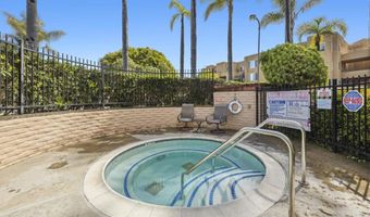 4015 Canario St D, Carlsbad, CA 92008
