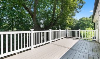 418 Mystic St, Arlington, MA 02474