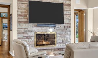 99 Holly Ln, Bayville, NJ 08721