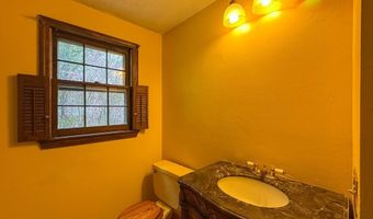 60 White Fox Rd, Agawam, MA 01030