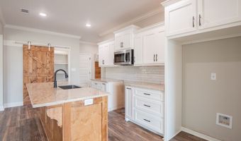 153 Lakeridge, Adel, GA 31620