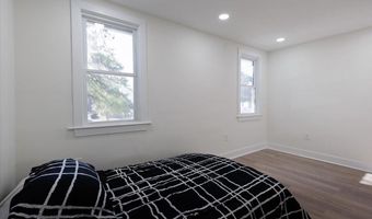 4702 MEADE St NE, Washington, DC 20019