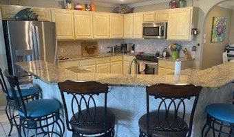762 S Bay St, Aransas Pass, TX 78336