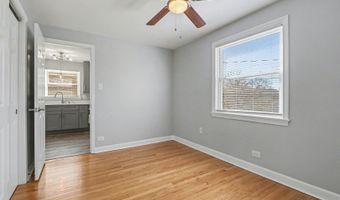 7242 S Honore St, Chicago, IL 60636