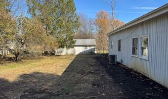 1320 Lake Dr, Ashland, OH 44805