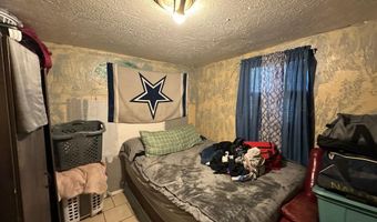 801 RUSSELL St, Amarillo, TX 79104