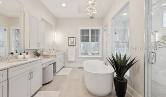 7 Spring Hill Ct, Bluffton, SC 29910