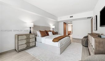 10281 W Bay Harbor Dr 202, Bay Harbor Islands, FL 33154
