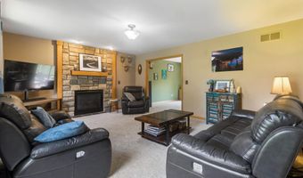 6527 Genaw Rd, Algonac, MI 48001