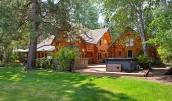 56648 Lunar Dr, Bend, OR 97707