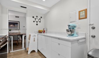 9381 E Bay Harbor Dr 303N, Bay Harbor Islands, FL 33154