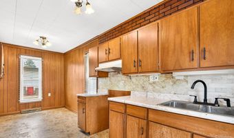 127 Walnut St, Ashville, OH 43103